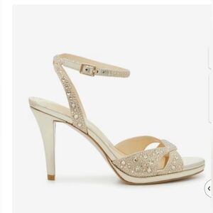 (Ew) Jessica Simpson Jarilyn Sandal Gold Women's Heels